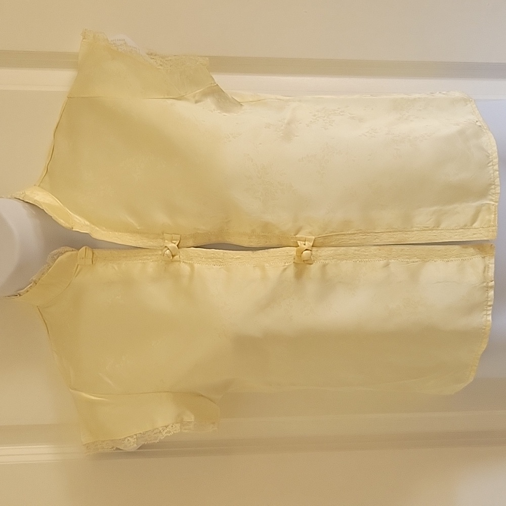 Vintage Stoplight Bed Jacket